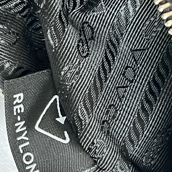 Authentic Prada Re-Nylon Medium Black Backpack Renylon Re Nylon - Picture 8 of 11